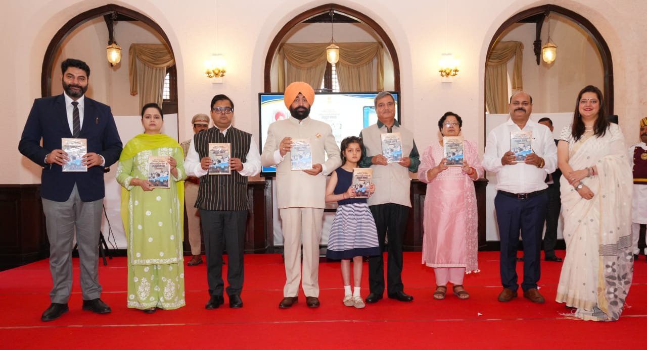 नैनीताल लोक भवन में पुस्तक विमोचन और AI ऐप लॉन्च, राज्यपाल ने कहा—विरासत और नवाचार साथ जरूरी