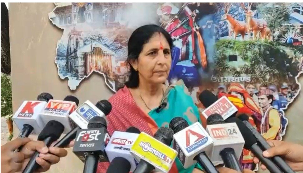 हरेला पर्व पर हरियाली बढ़ाने की पहल, विद्यालयों और सामाजिक संस्थाओं को जोड़ा जाएगा