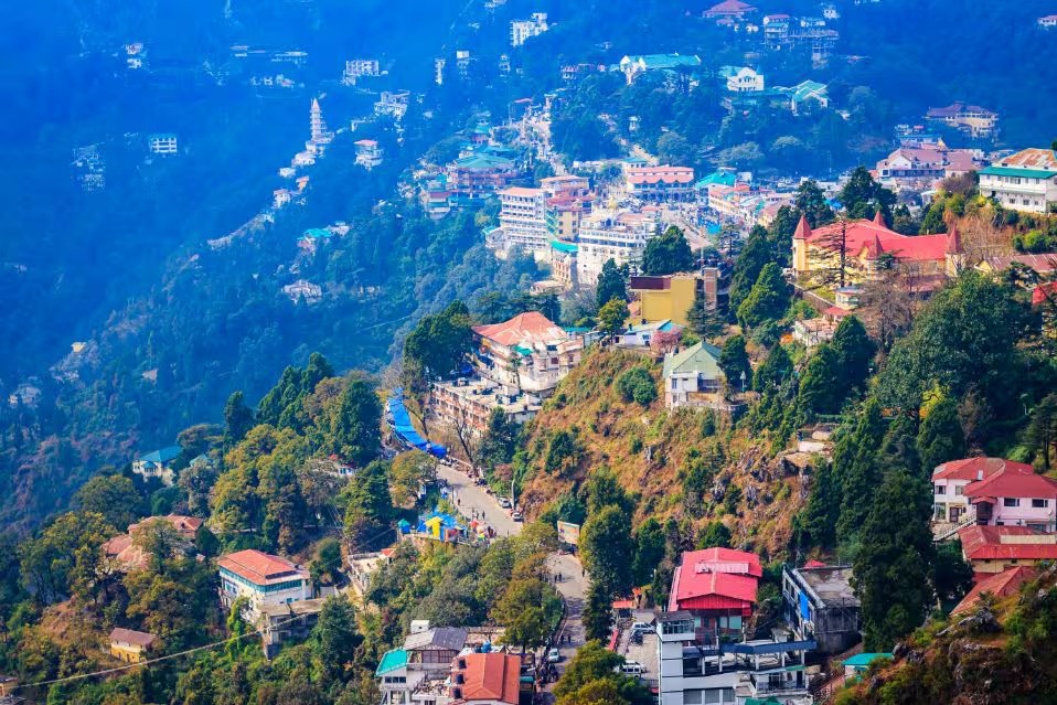 मसूरी में अवैध निर्माण पर सख्ती, नगर पालिका की जमीन से हटेंगे कब्जे – प्रशासन अलर्ट