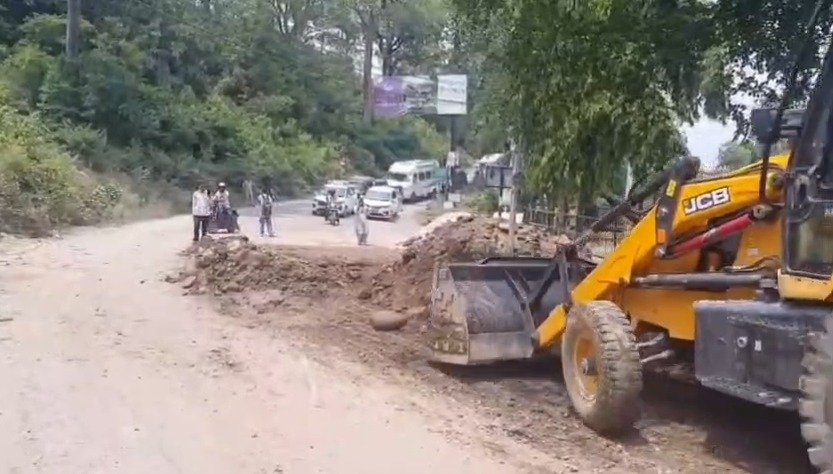 बिना सूचना शुरू हुआ एनएच कार्य, प्रशासन नाराज़; एसडीएम ने दिए सख्त निर्देश…