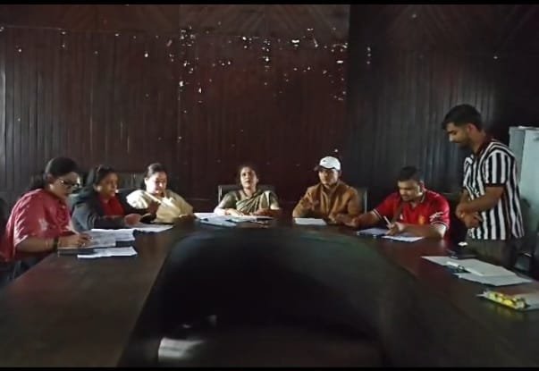 नैनीताल में विकास योजनाओं को लेकर नगर पालिका सक्रिय, सभी वार्डों के निर्माण कार्यों पर हुई चर्चा
