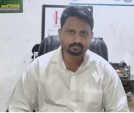 रुड़की में प्रेस वार्ता के दौरान भीम आर्मी नेता महक सिंह ने उठाए सांप्रदायिक सौहार्द के मुद्दे