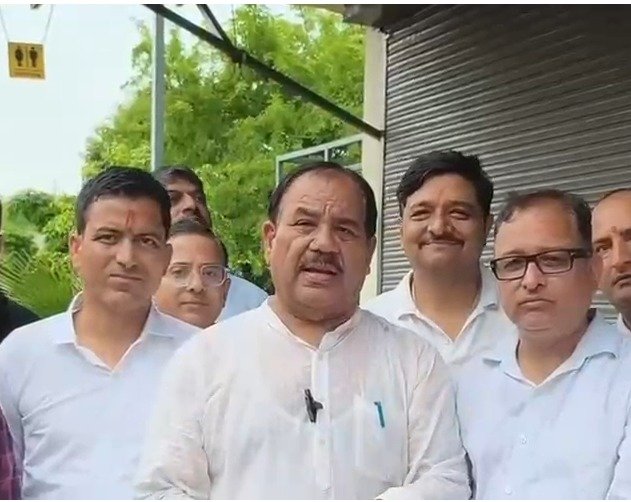नीट पेपर लीक मामला: कांग्रेस बोली- युवाओं के संघर्ष ने दिखाई ताकत