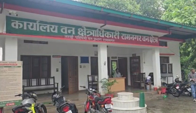 वन विभाग के जाल में फंसा मोस्ट वांटेड लखविंदर, 23 वन अपराधों का है आरोपी