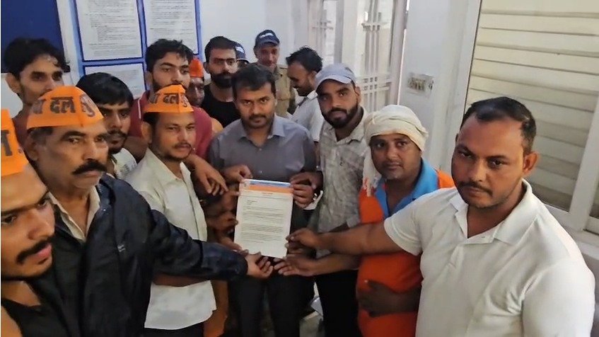 UTU कथित पेपर लीक मामला: रुड़की में विरोध प्रदर्शन, युवाओं के भविष्य का उठाया मुद्दा